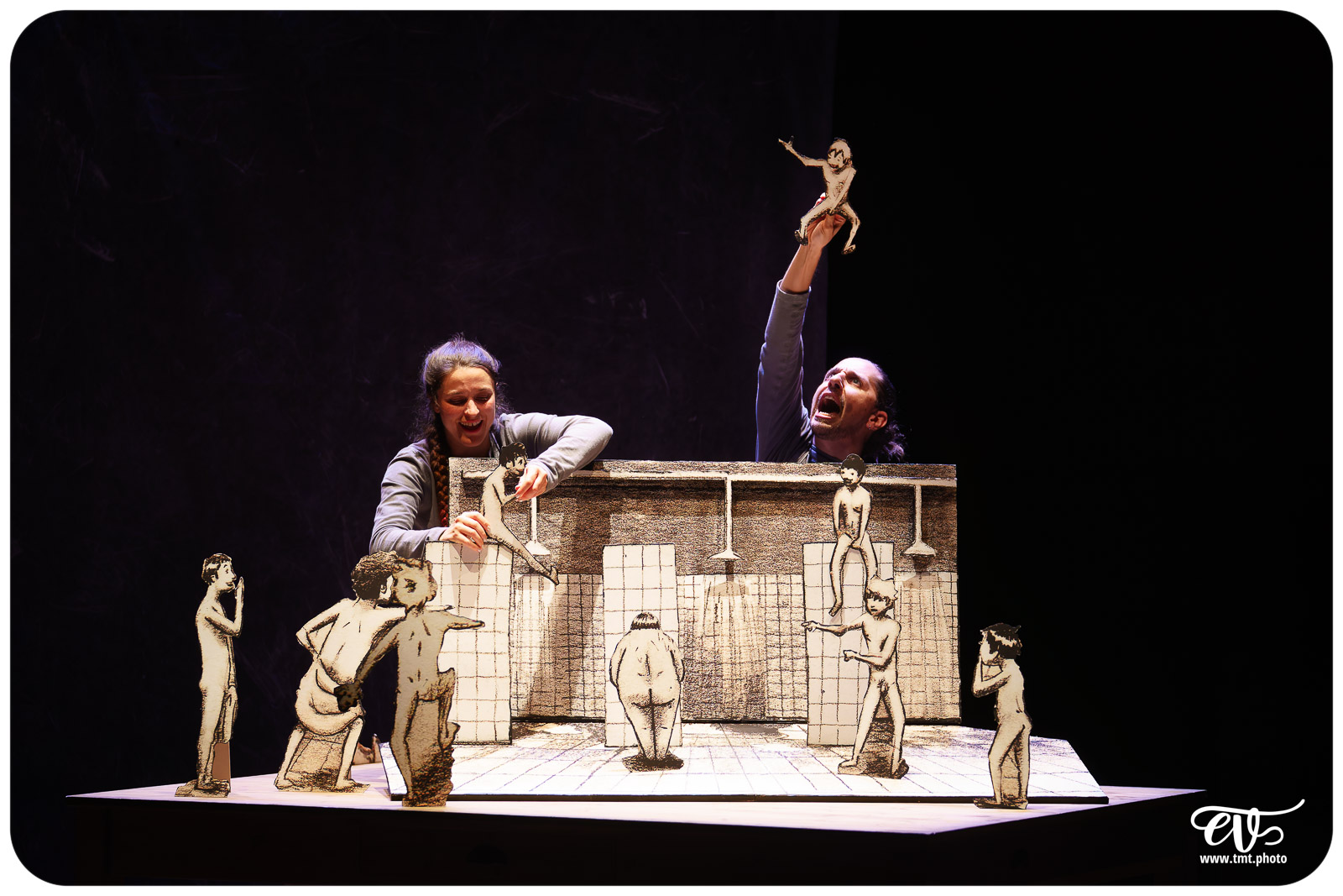 LA TRISTESSE DE L'ELEPHANT (CIE DES RIVES DE L'ILL)